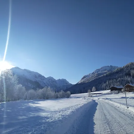 Arche Hof Oebristhof クライナル