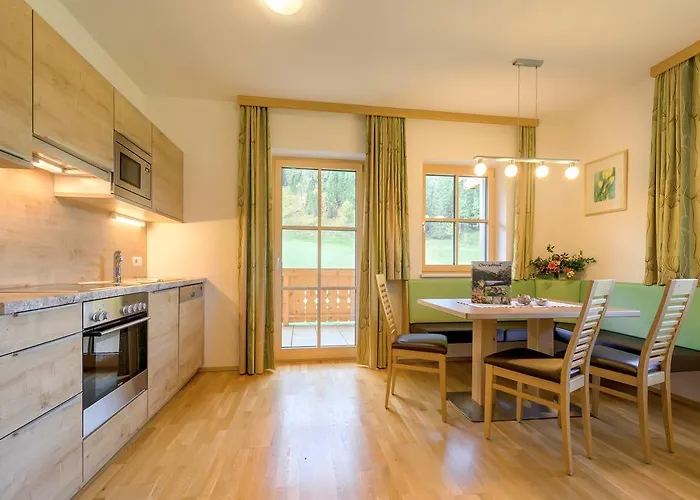 Апартаменты Arche Hof Oebristhof Клайнарль