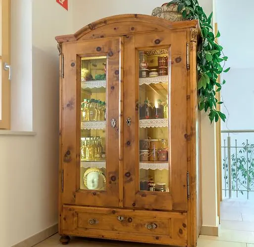 Arche Hof Oebristhof Апартаменты