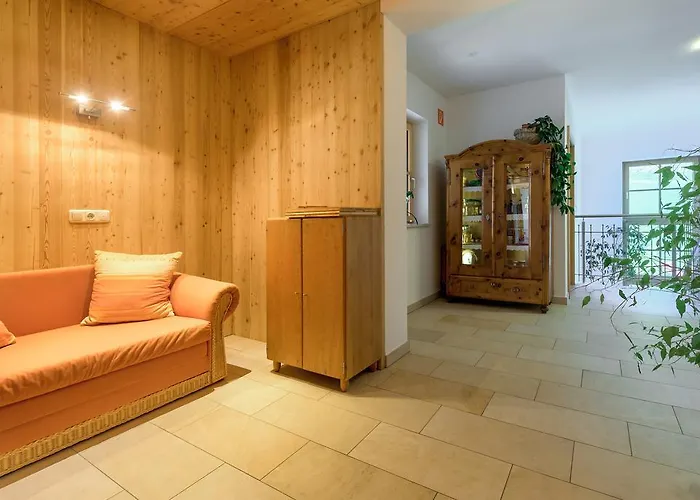 Arche Hof Oebristhof Апартаменты